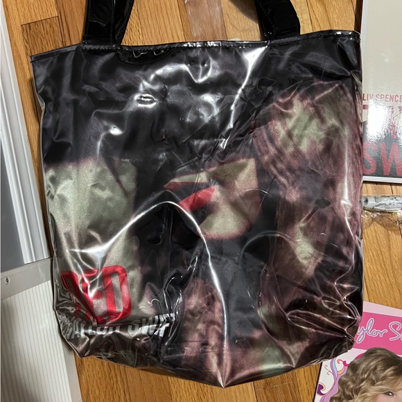 Taylor Swift Red Tour Merch 2013 & More- READ DESCRP. - Picture 7 of 15